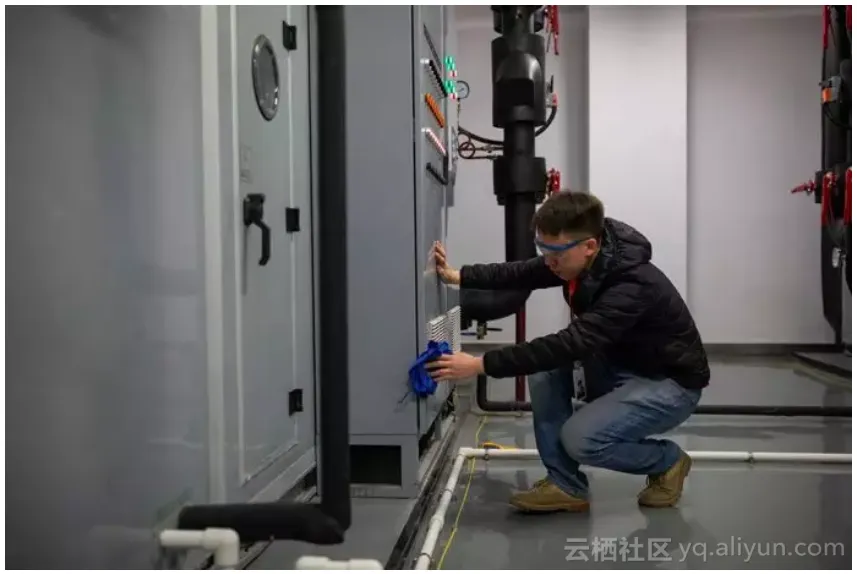 371a88b88404601903a84e7ea669747d7e1735af