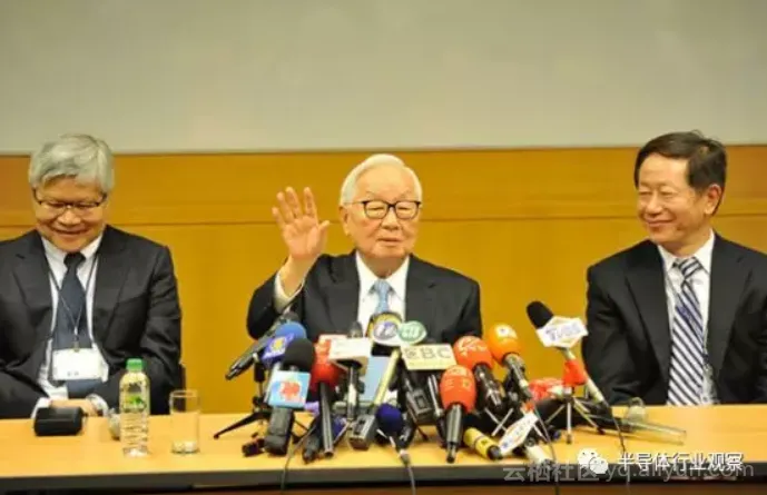 7df39f0d4d1538bdbd1b128c7bcfea75a701a4f1